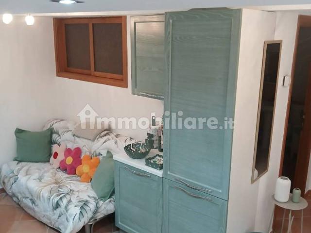Bilocale via Cordonata 73, Centro, Piglio