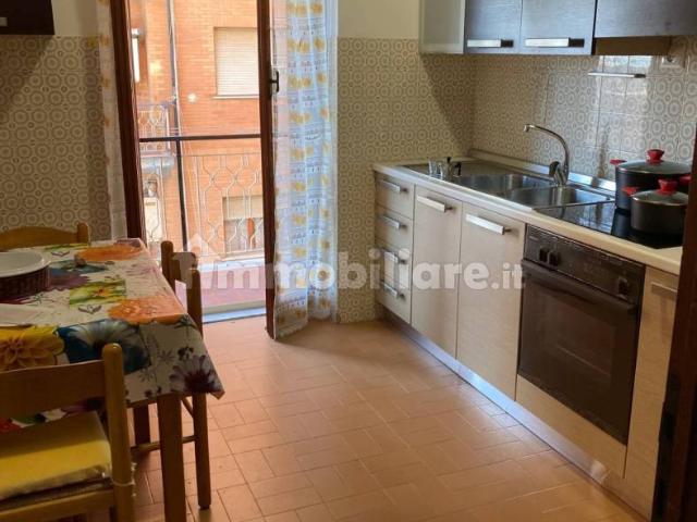 Bilocale via Catullo 75, Pomezia Centro, Pomezia