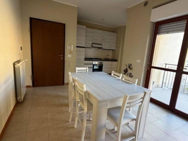 Bilocale via Campoloniano 30, Rieti