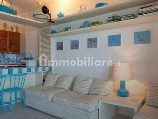 Bilocale via Capo Falcone 7, Stintino