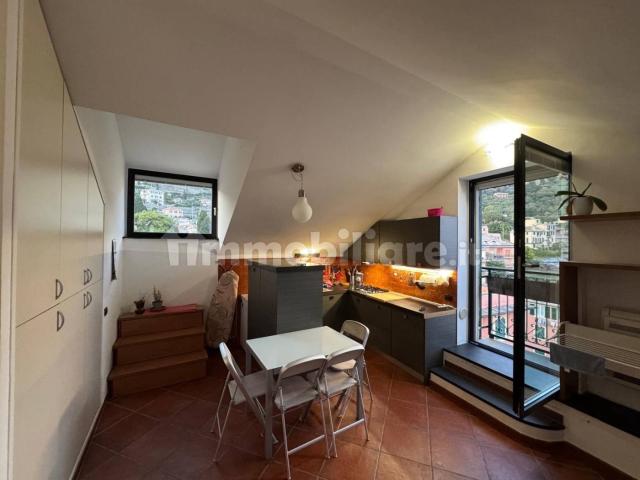 Bilocale via Capolungo 21, Nervi, Genova