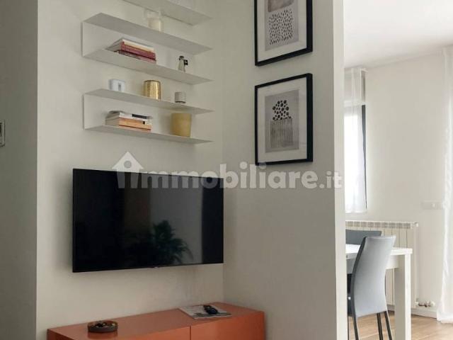 Bilocale via Carlo Cattaneo 22, Sciarè, Gallarate