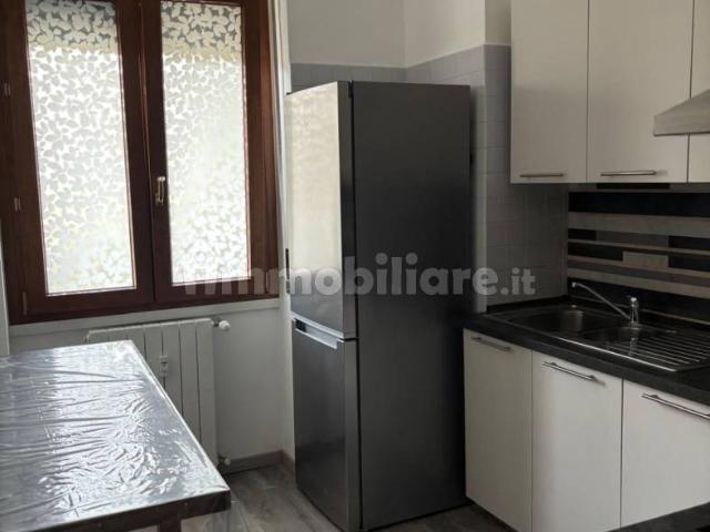 Bilocale via Carlo Carcano, Biumo Inferiore Superiore, Varese