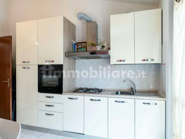 Bilocale via Carlo Alberto 7, Colognola, Bergamo