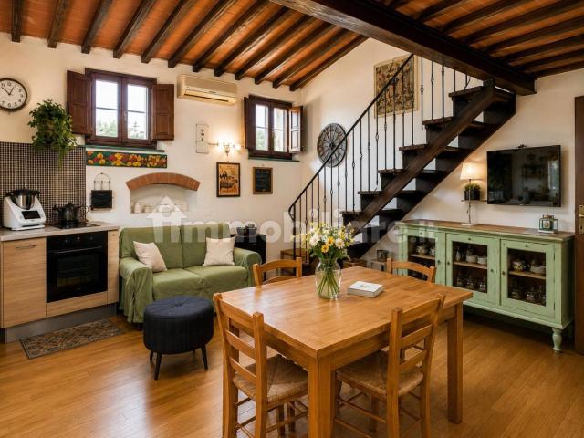 Bilocale via Centola 6, Capalle, La Villa, Esselunga, Campi Bisenzio