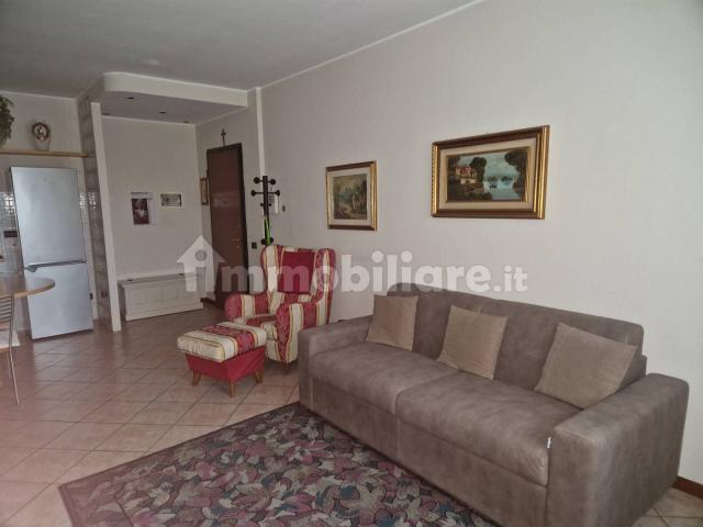 Bilocale via Cesare Battisti, Melegnano
