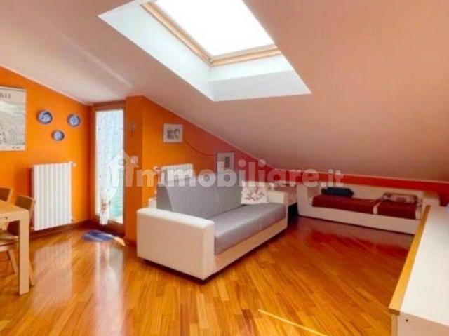 Bilocale via Cesare Gazzani 24, Centro, Campobasso