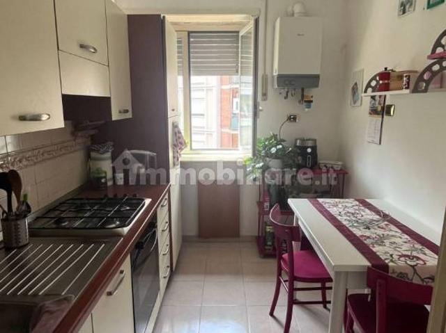 Bilocale via Cipriano Facchinetti, Casal Bruciato, Roma