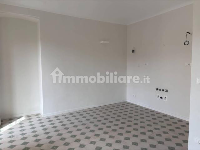 Bilocale via Claudio Luigi Berthollet 18, San Salvario Baretti, Torino