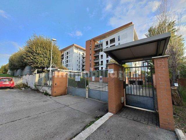 Bilocale via Amico Aspertini 343a, Torre Angela, Roma