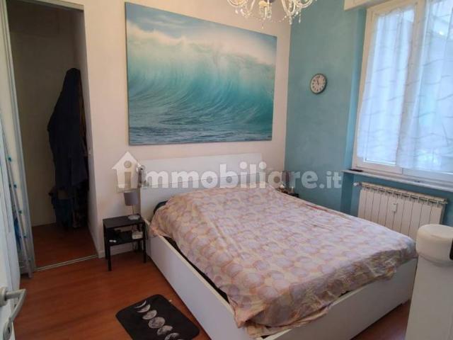 Bilocale via Antonio Cantore 6, Sampierdarena, Genova