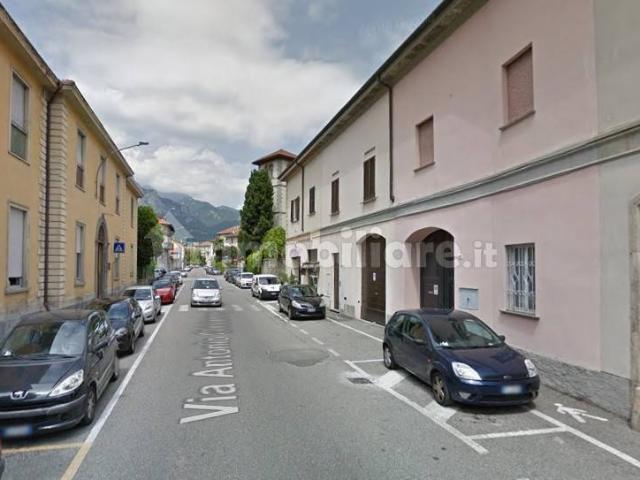 Bilocale via Antonio Ghislanzoni, Pescarenico, Lecco
