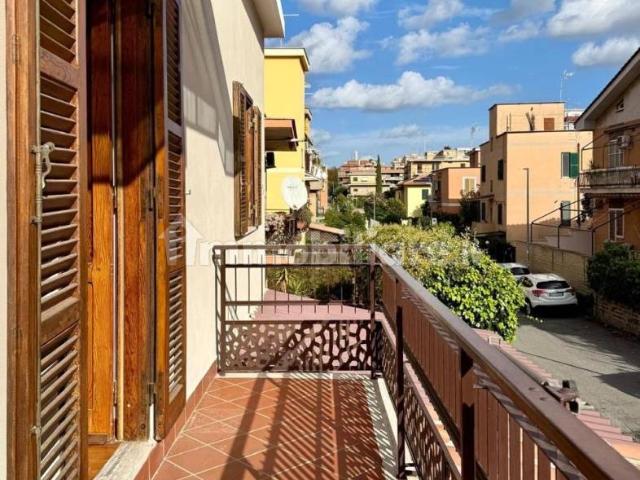 Bilocale via Andrea Verga 52, Torrevecchia, Roma