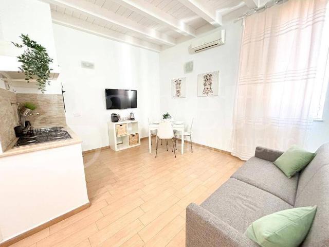 Bilocale via Albanese, 104, Politeama Ruggiero Settimo, Palermo