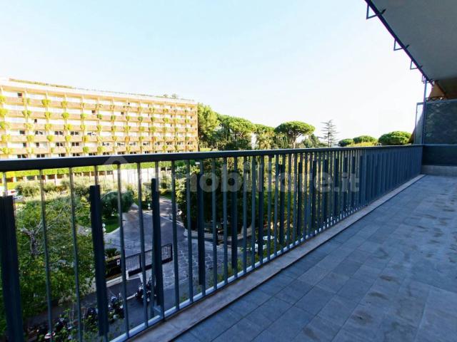 Bilocale via Alberto Cadlolo 90, Medaglie d'Oro, Roma