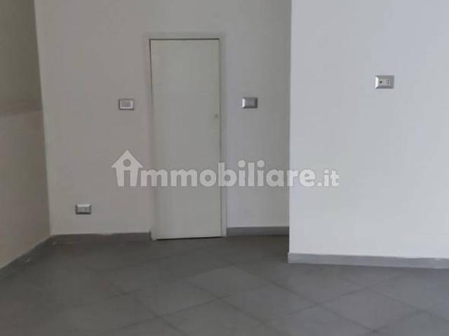 Bilocale via Atri 16, Centro Storico, Napoli