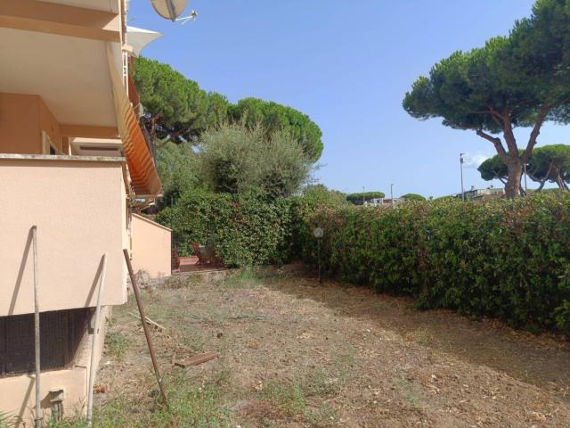 Bilocale via Aurelio Saffi 2, Centro, Santa Marinella