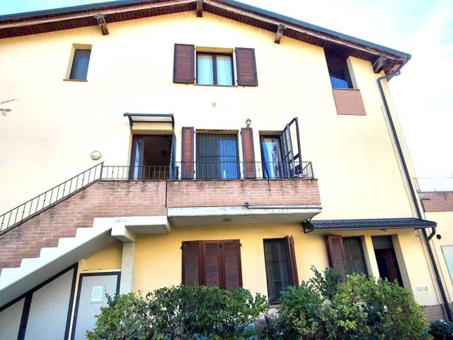Bilocale via Boccette 9, Felino