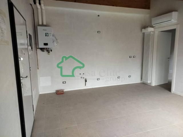 Bilocale via Borgo Adda, Città Bassa, Laghi, Lodi