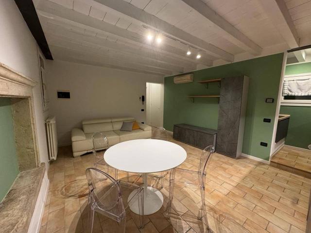 Bilocale via Bassanella 11, Centro, Soave