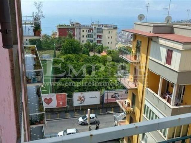 Bilocale via Belvedere, Vomero, Napoli