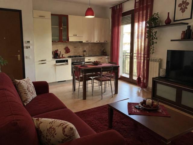 Bilocale via Gorizia, Centro, Missaglia