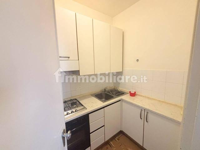 Bilocale via Gaspara Stampa, 6, Santo, Padova
