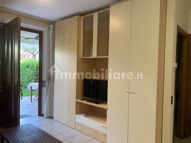 Bilocale via Giulio Cesare, Rivoltella, Desenzano del Garda