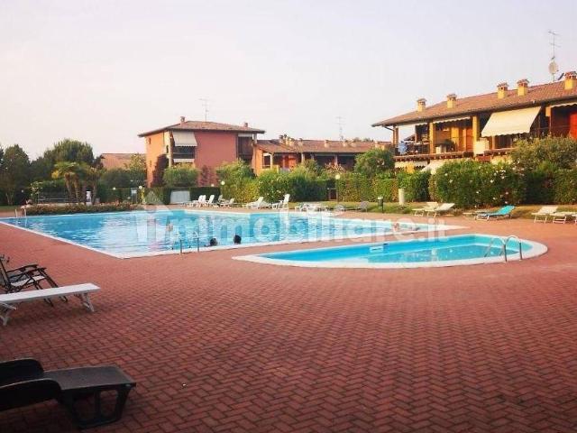 Bilocale via Giunio Bruto 16, Rivoltella, Desenzano del Garda