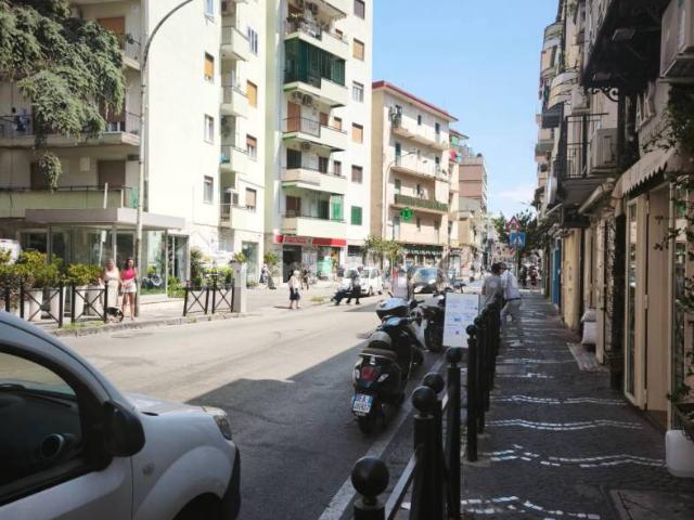Bilocale via Giuseppe Cosenza, Centro, Castellammare di Stabia
