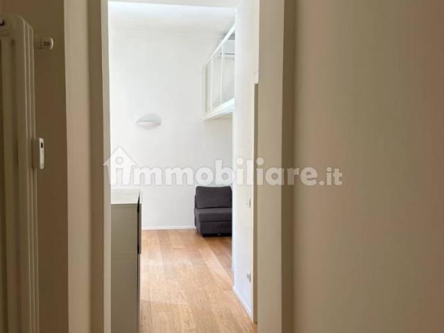 Bilocale via Giuseppe Bernascone 14, Centro, Varese