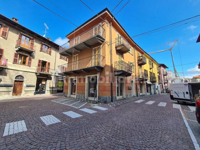 Bilocale via Giuseppe Garibaldi 15, Centro, Borgo San Dalmazzo