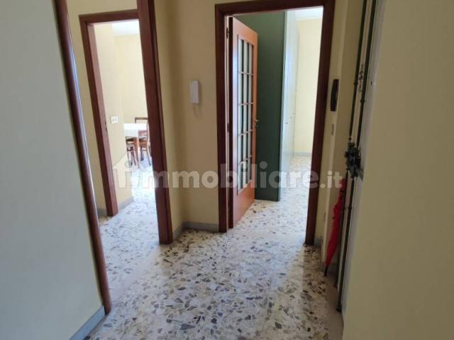 Bilocale via Giustiniano, Soccavo, Napoli