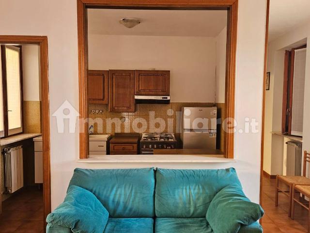 Bilocale via Giacomo Matteotti 45, Centro, Bellinzago Novarese