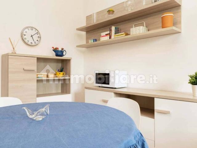 Bilocale via Giambellino, Giambellino, Milano
