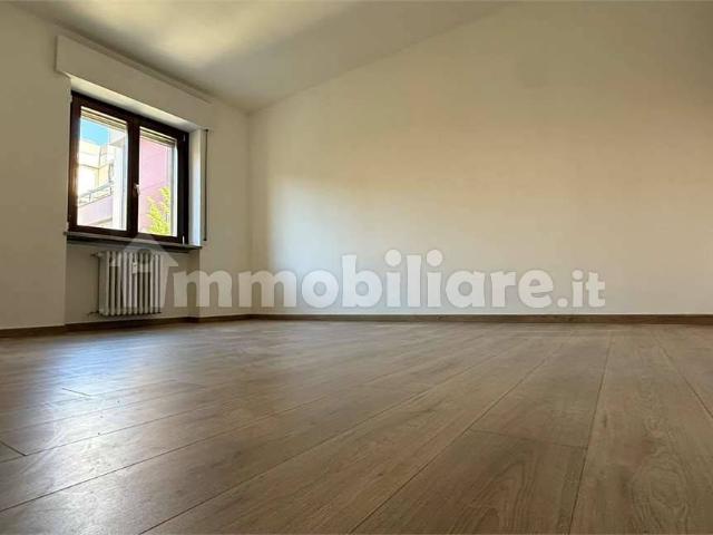 Bilocale via Giardino, 47, Melegnano