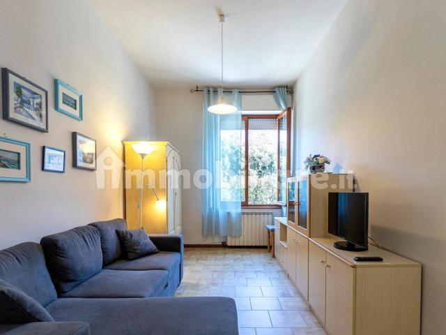 Bilocale via Gigliotti 12, Lido di Camaiore, Camaiore