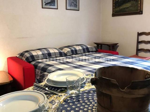 Bilocale via Giosuè Carducci 45, Centro, Madesimo