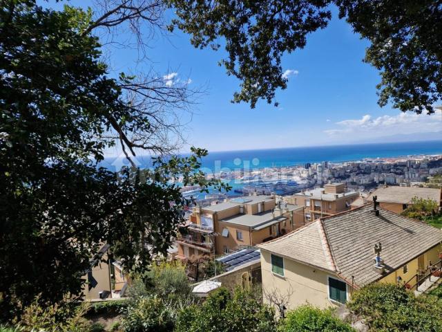 Bilocale via Giovanni Costanzi, Oregina, Genova