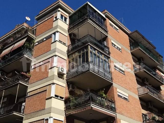 Bilocale via Giovanni Filippo Ingrassia 33, Monteverde Nuovo, Roma