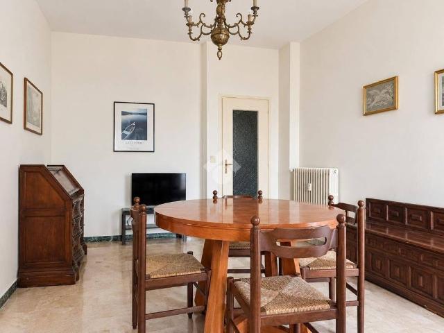 Bilocale via Giovanni Pascoli 47, Centro, Bra