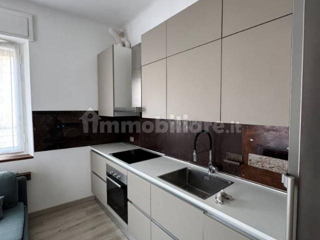Bilocale via Guglielmo Marconi 10, Centro, Gallarate