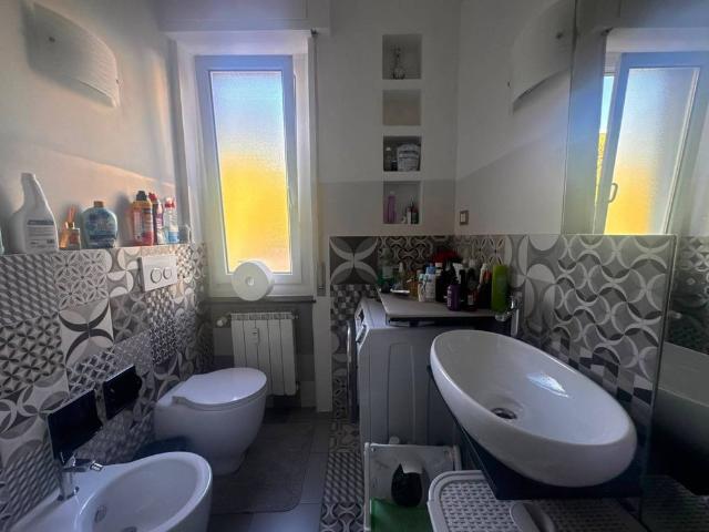 Bilocale via Guido Agosti 48, Cornigliano, Genova