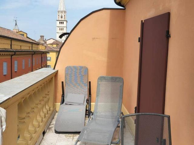 Bilocale via Donzi, Centro Storico, Modena