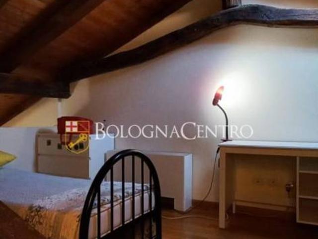 Bilocale via d'Azeglio, Castiglione Tribunale, Bologna