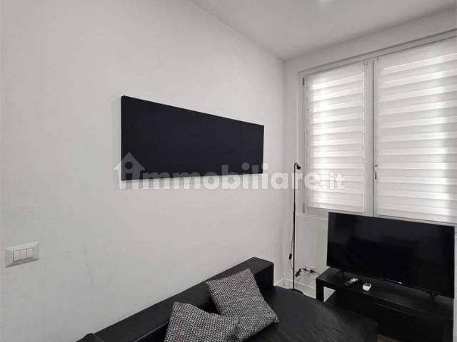Bilocale via Dante, 20, Valduce Crispi, Como