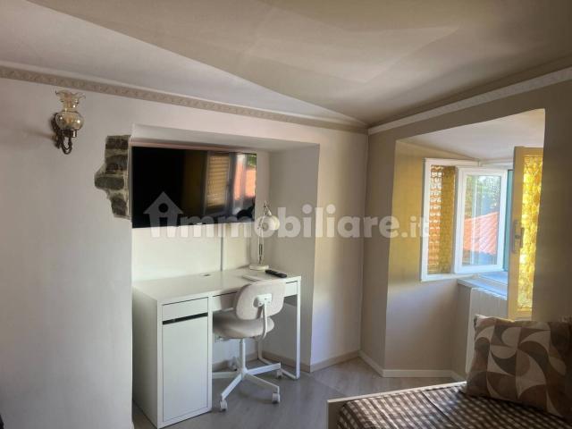 Bilocale via dei Crociferi 1, Città Vecchia, Trieste