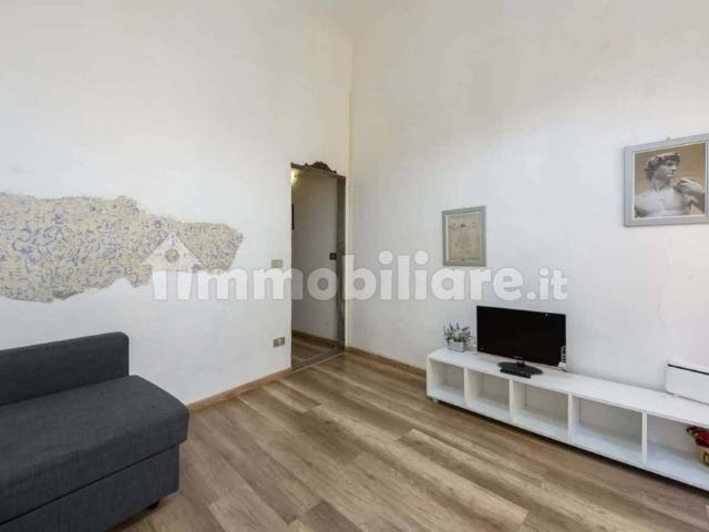 Bilocale via dei Pepi, D'Azeglio, Firenze
