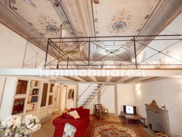 Bilocale via dei Serragli, San Frediano, Firenze