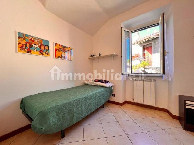 Bilocale via del Laghetto 9, Capodimonte